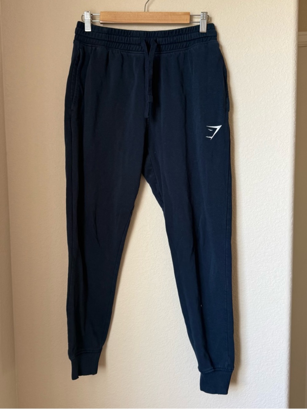 Gymshark Crest Joggers Slim Fit Navy Size Small